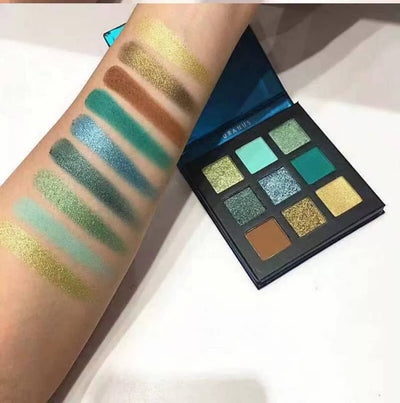 BEAUTY GLAZED Passion Eyeshadow Pallete (Uranus)